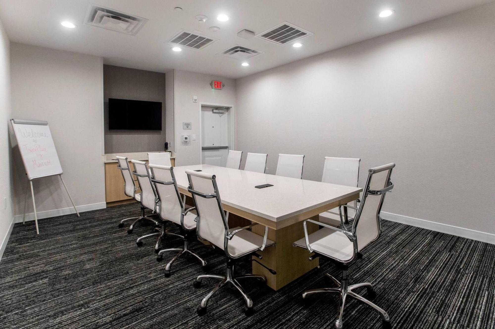 Towneplace Suites By Marriott Conroe Ngoại thất bức ảnh