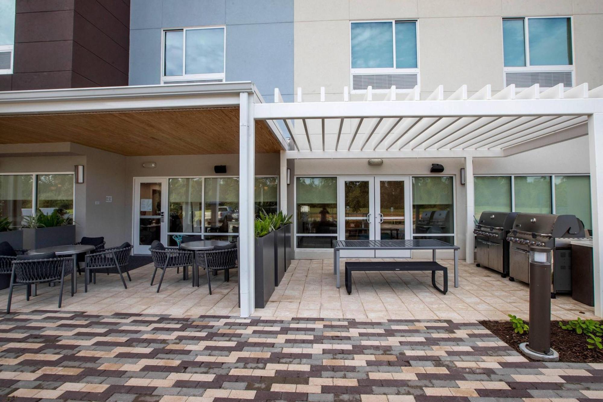 Towneplace Suites By Marriott Conroe Ngoại thất bức ảnh