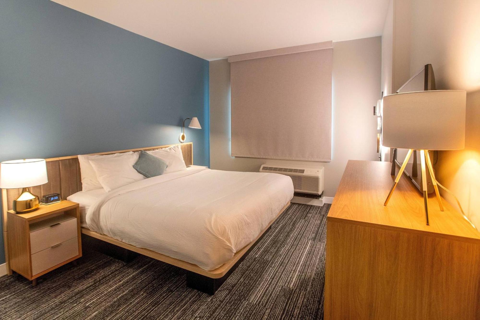 Towneplace Suites By Marriott Conroe Ngoại thất bức ảnh