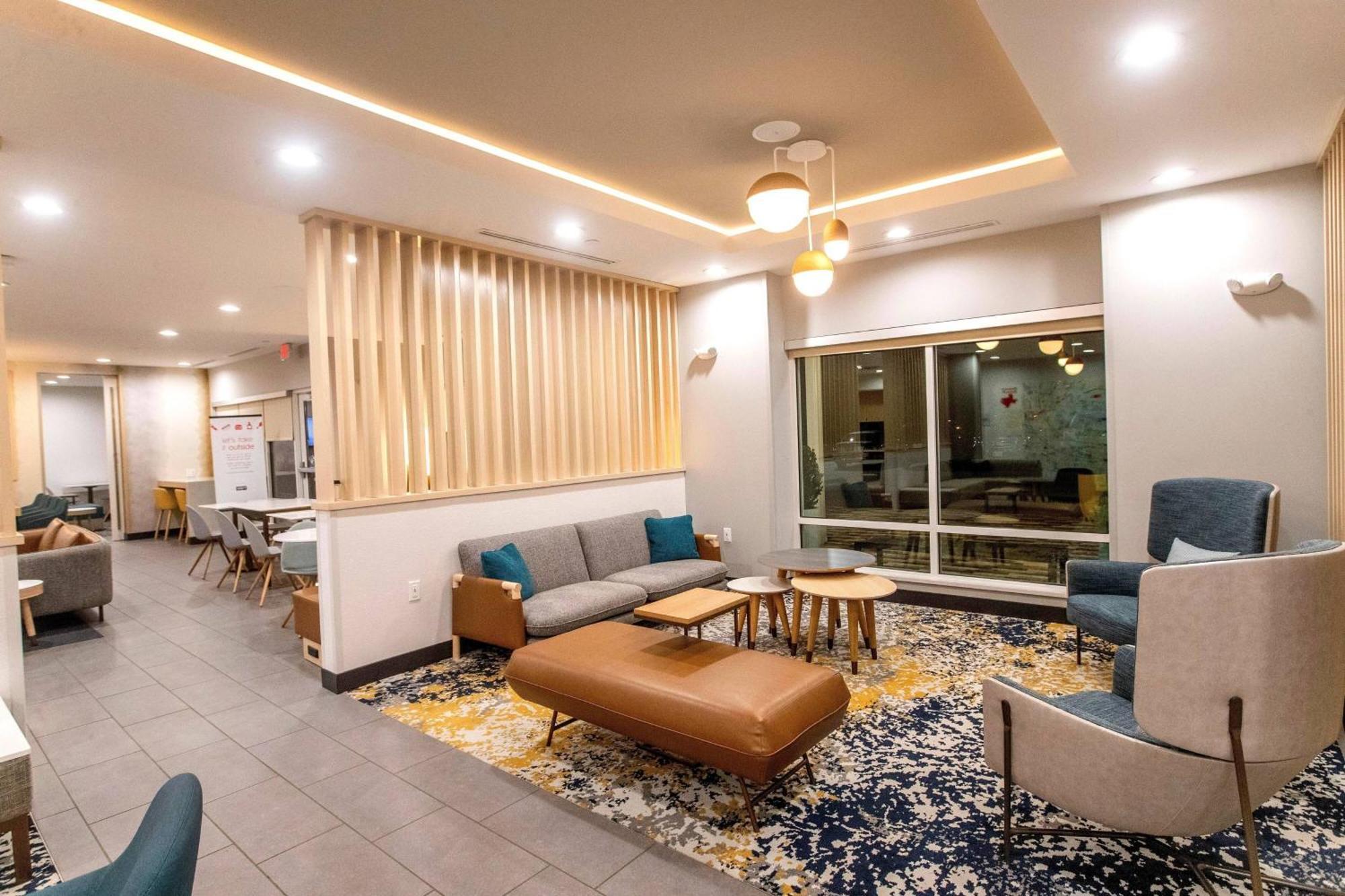 Towneplace Suites By Marriott Conroe Ngoại thất bức ảnh